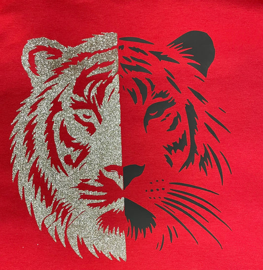 Graphic T-Shirt & Hoodie